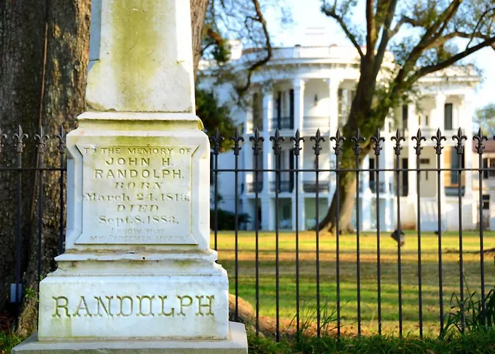 Nottoway Plantation And Resort