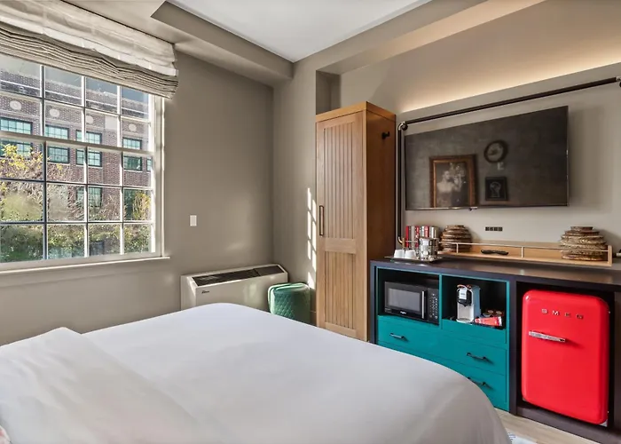 Hotel Indigo Baton Rouge Downtown By Ihg